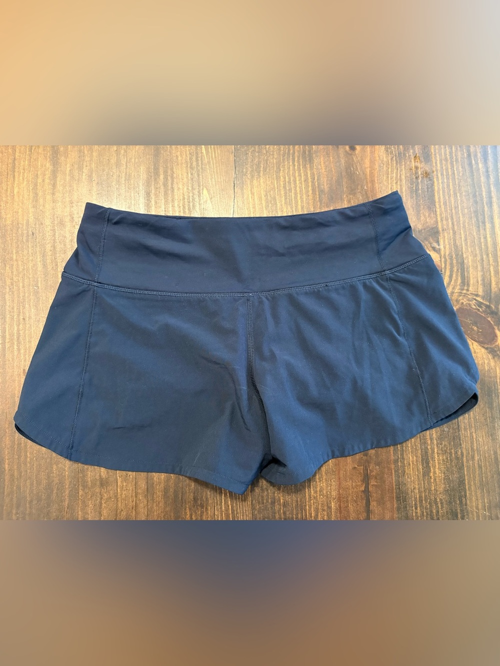 Lululemon Speed Up Shorts 2.5” Navy Size 4 NWOT